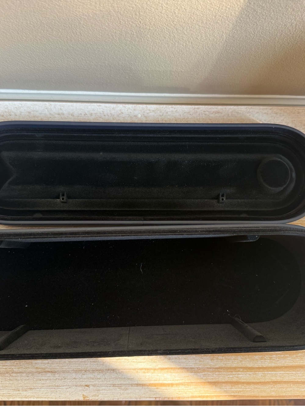 Dyson Box - Picture 3 of 3